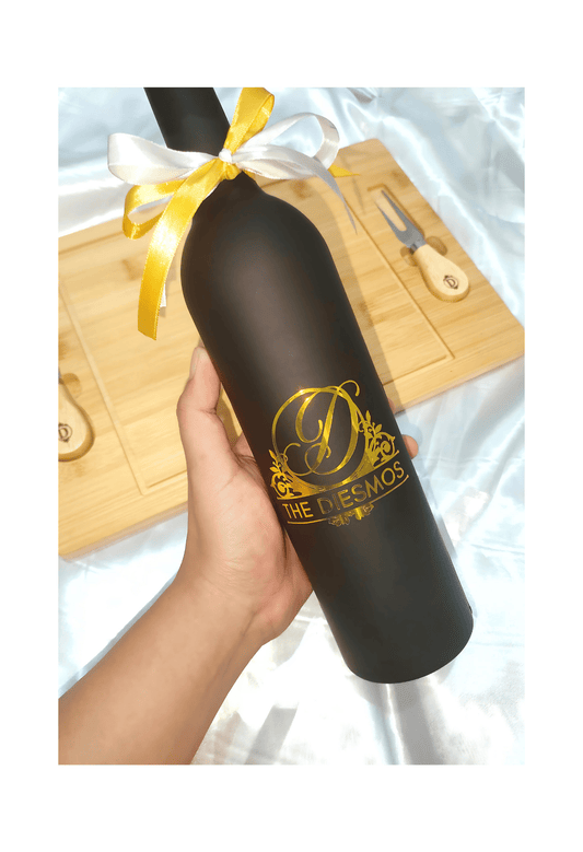 Personalized Engraved Bamboo Cheeseboard (2 Knives) and Wine Tool Set