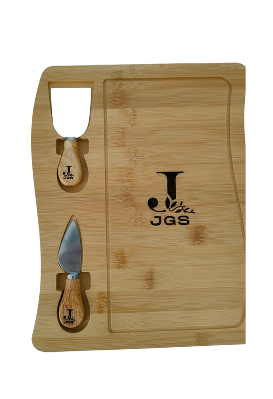 Personalized Engraved Bamboo Cheeseboard (2 Knives)