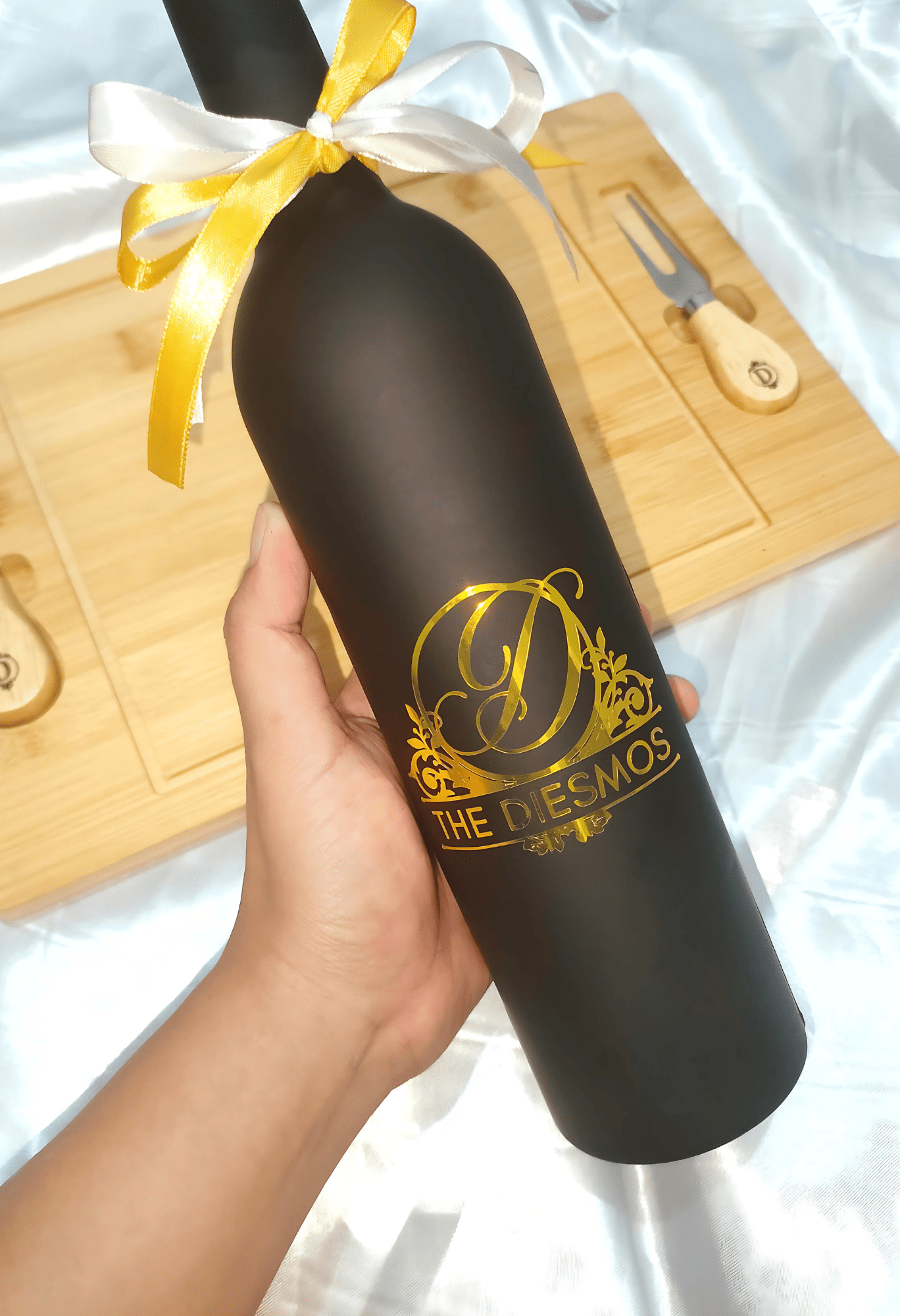 Personalized Engraved Bamboo Cheeseboard (2 Knives) and Wine Tool Set